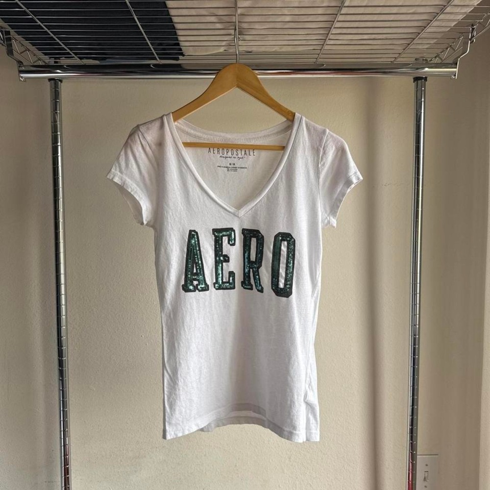 Vintage Y2K Aeropostale White Sequin Logo V Neck Baby Tee Shirt Cute